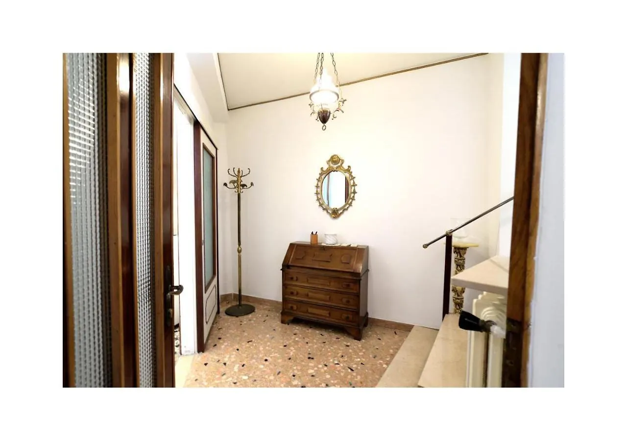 Venice Life Apartment Italy