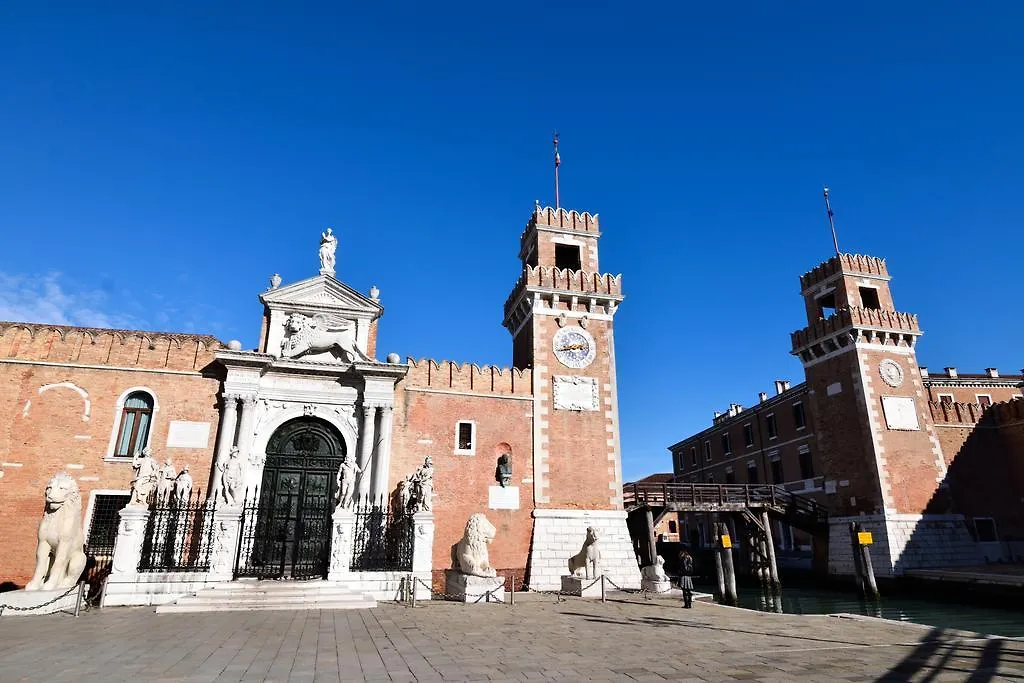 Venice Life Apartment Italy