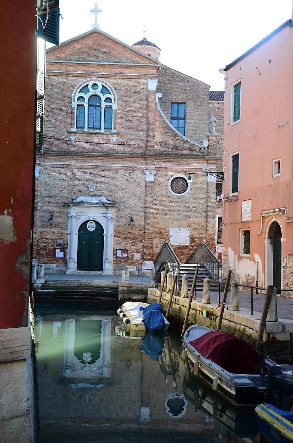 Venice Life 0*,  Italien